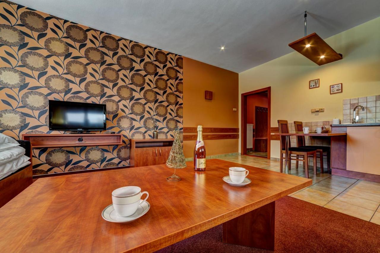 Apartmanovy Dom Slniecko Ziar Exterior photo